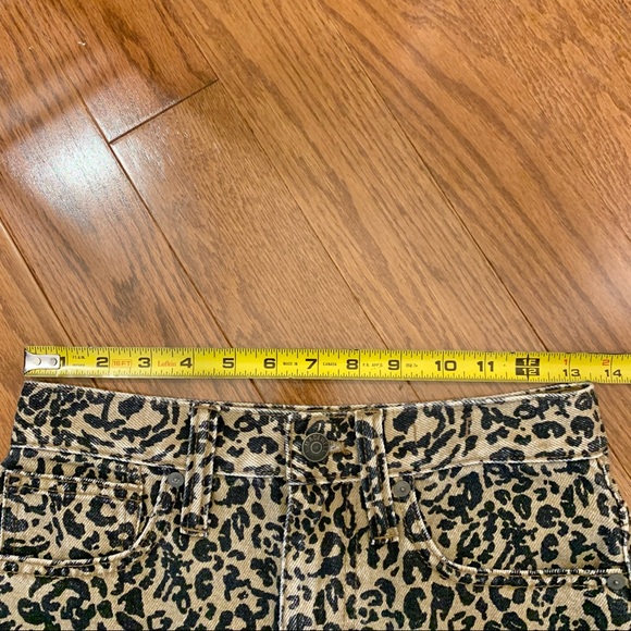 Madewell Rigid Denim A-Line Mini Skirt in Leopard size 25 - Picture 8 of 11